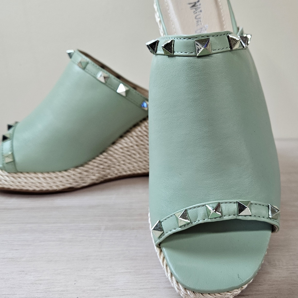 NATURE BREEZE | Size 8 | Soft Sage Studded Espadrille Platform Wedges - Picture 3 of 10